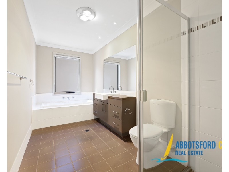 54 Stansfield Avenue, Bankstown NSW 2200