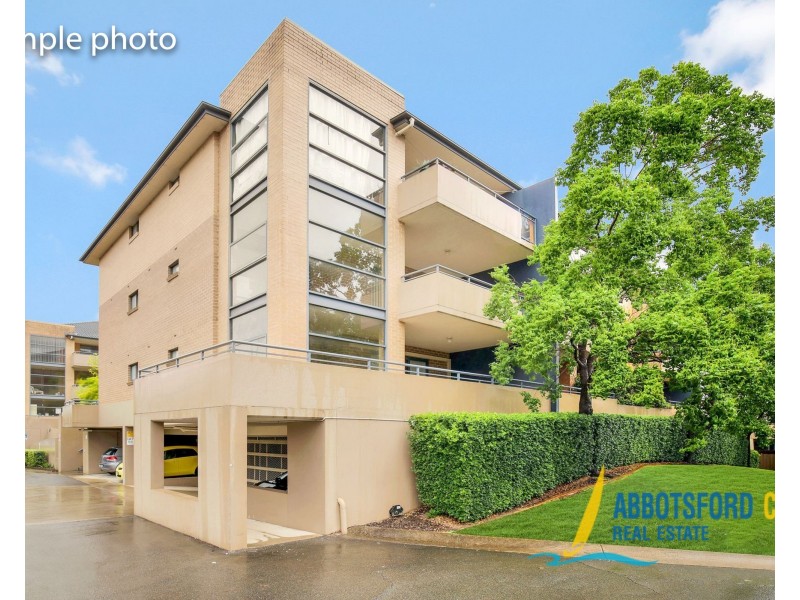 2/2a Hamilton Street East, North Strathfield NSW 2137