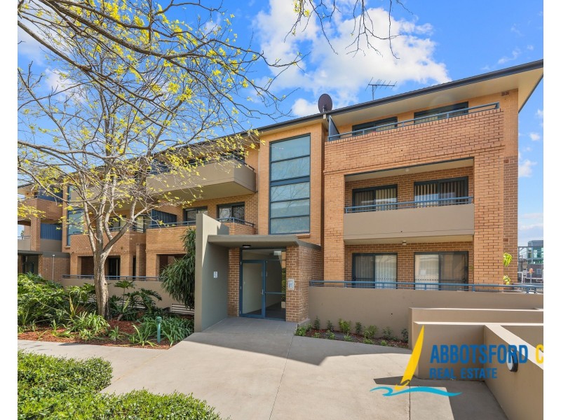 2/2a Hamilton Street East, North Strathfield NSW 2137