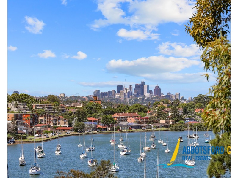 17/14 Bortfield Drive, Chiswick NSW 2046