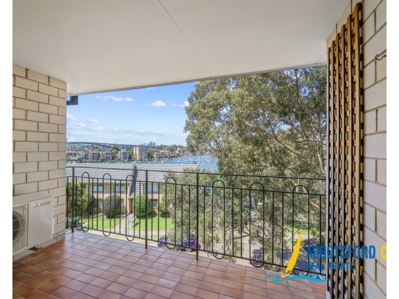 17/14 Bortfield Drive, Chiswick NSW 2046