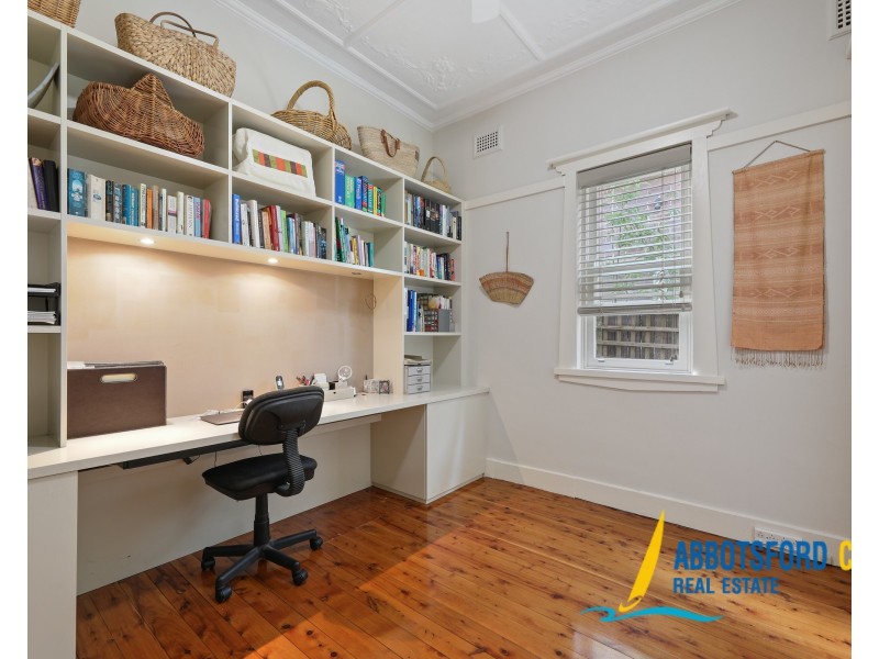20 Potter Street, Russell Lea NSW 2046