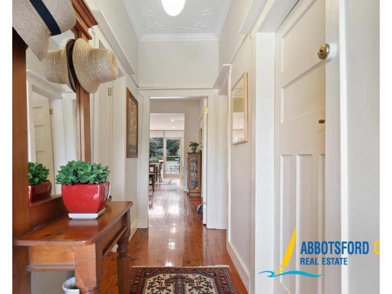 20 Potter Street, Russell Lea NSW 2046