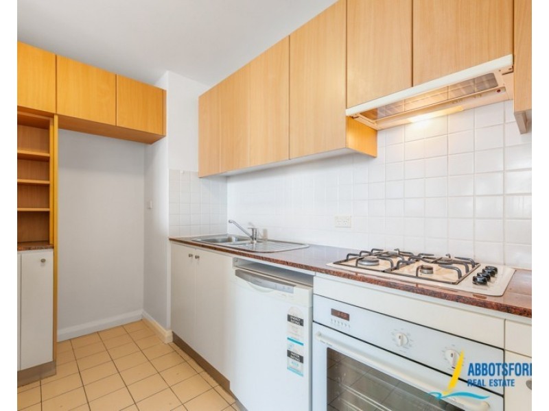 86/27 Bennelong Parkway, Wentworth Point NSW 2127