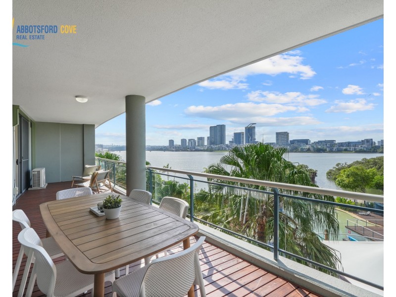 11/27 Bennelong Parkway, Wentworth Point NSW 2127