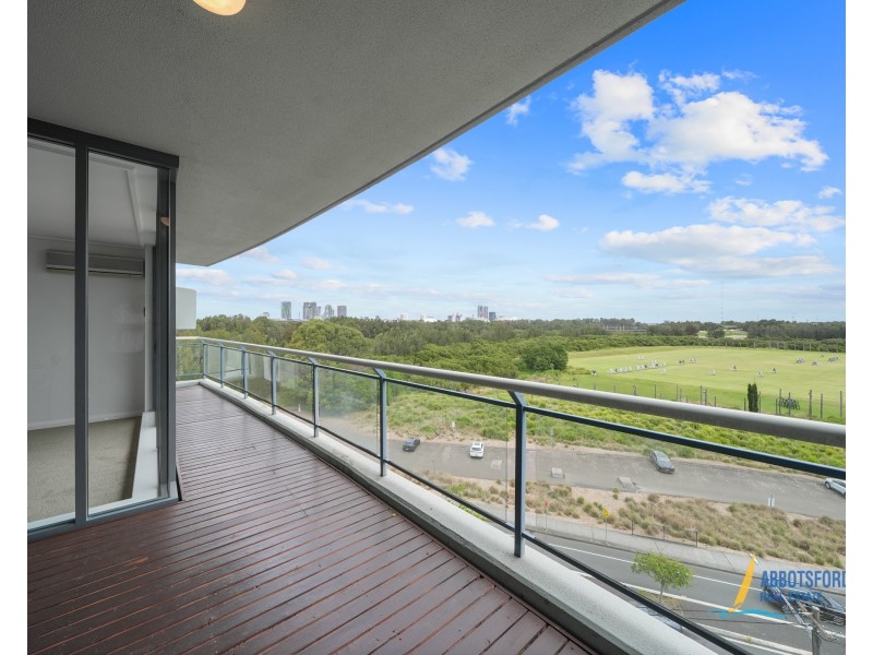 124/27 Bennelong Parkway, Wentworth Point NSW 2127