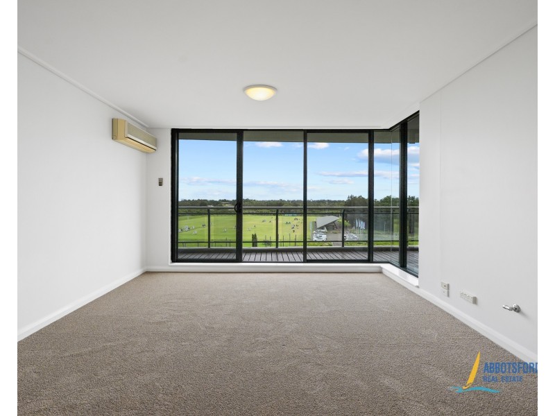 124/27 Bennelong Parkway, Wentworth Point NSW 2127
