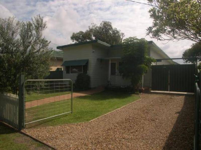 85  Albion St, Umina Beach NSW 2257