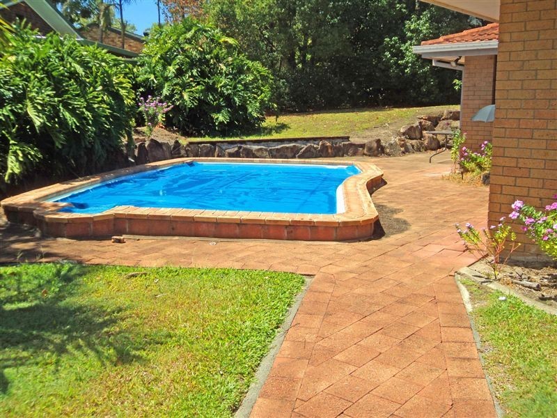 4 Roba Place, Ashmore QLD 4214
