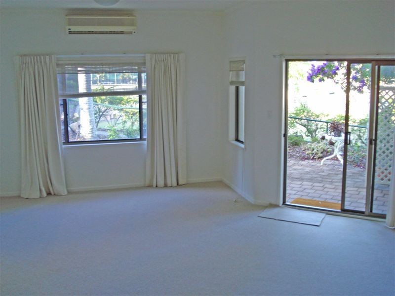 Ashmore QLD 4214
