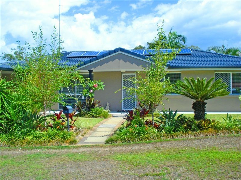 14 Canterbury Chase, Ashmore QLD 4214