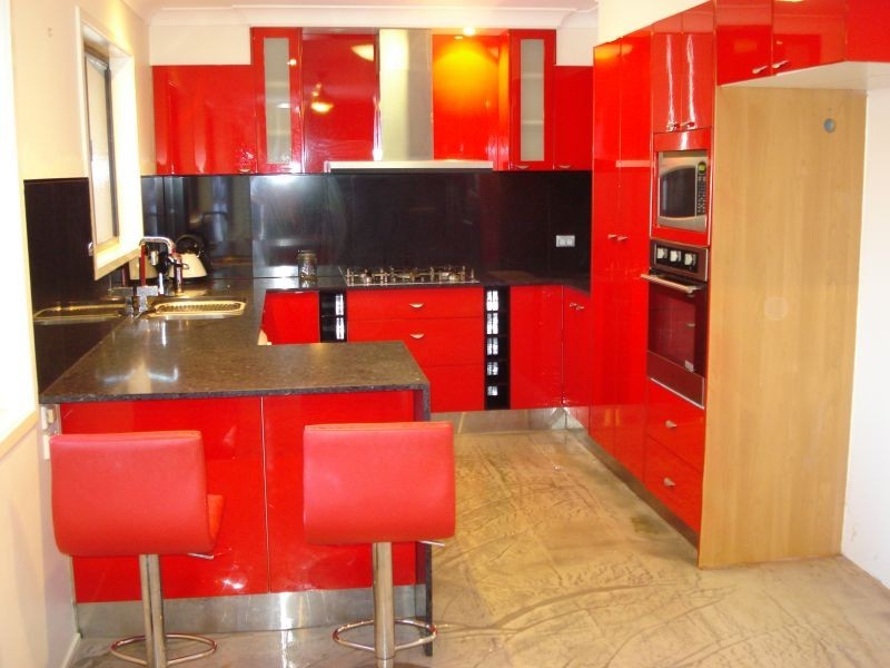 Broadbeach Waters QLD 4218