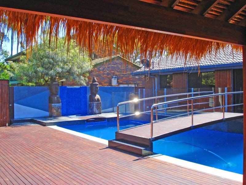 Broadbeach Waters QLD 4218