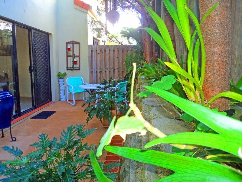 Ashmore QLD 4214