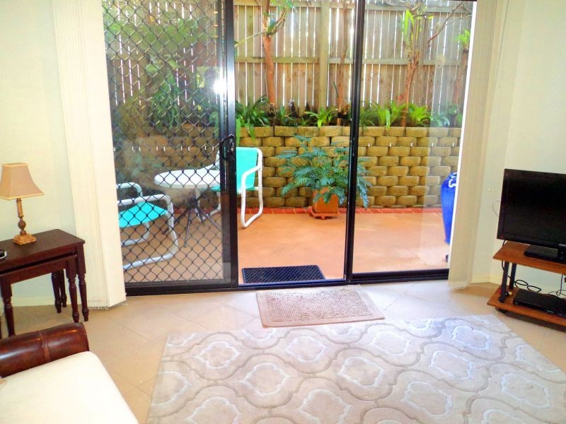 Ashmore QLD 4214
