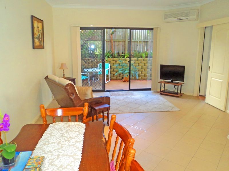 Ashmore QLD 4214