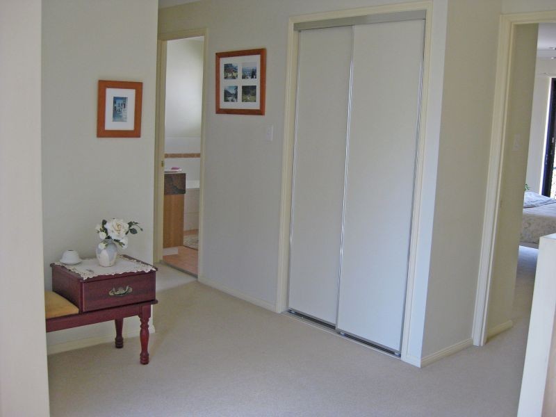 Ashmore QLD 4214