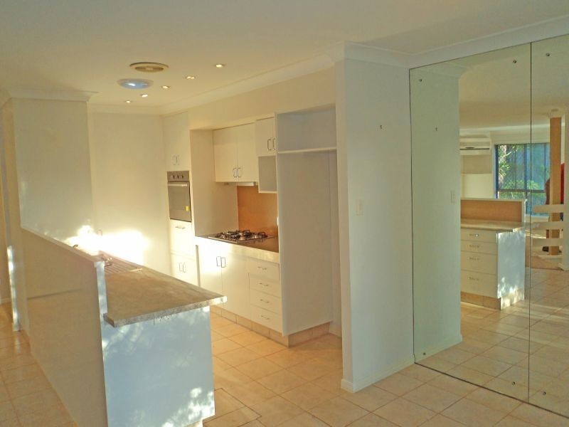 9/ 490 Nerang Rd, Ashmore QLD 4214