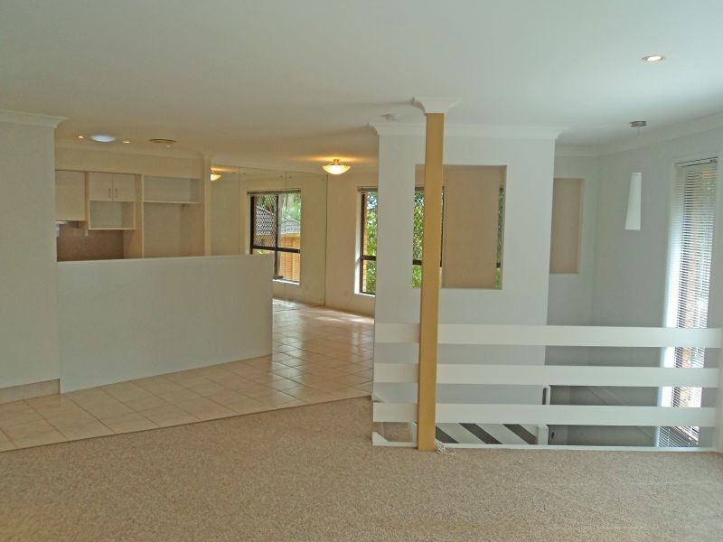 9/ 490 Nerang Rd, Ashmore QLD 4214