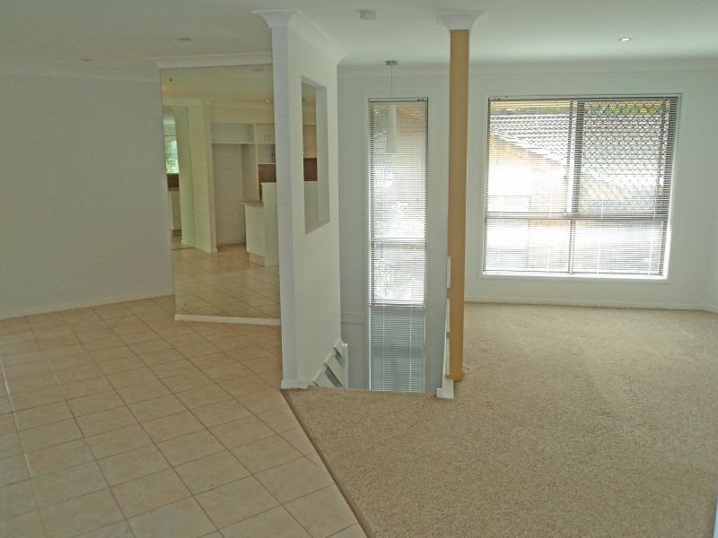 9/ 490 Nerang Rd, Ashmore QLD 4214