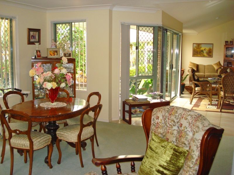 11 Pennsylvania Avenue, Varsity Lakes QLD 4227