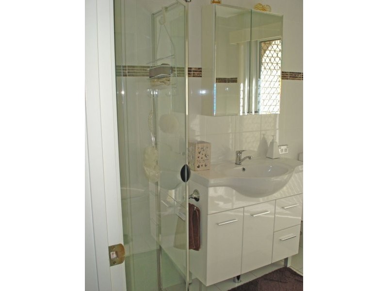 15 Forest Hills Ct, Parkwood QLD 4214