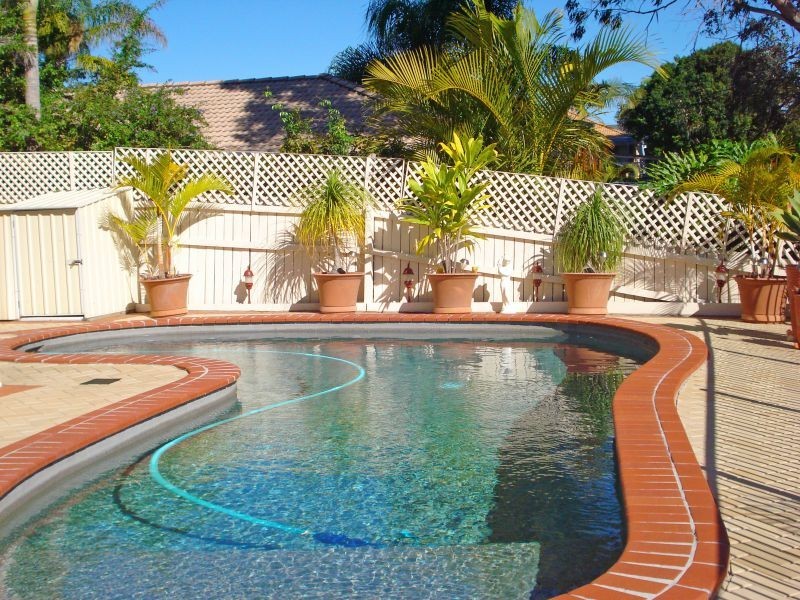 15 Forest Hills Ct, Parkwood QLD 4214