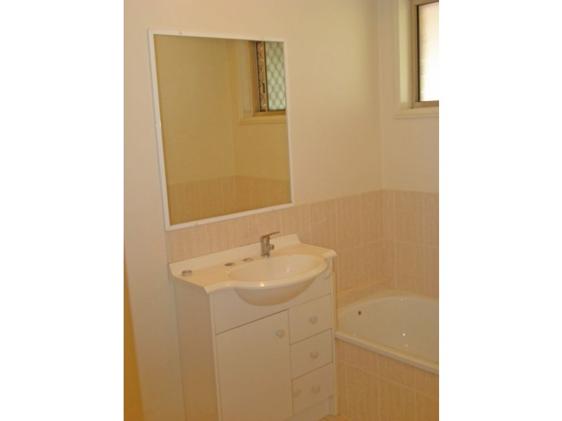 14 – 20 Golden Palms Court “Parrot Court”, Ashmore QLD 4214