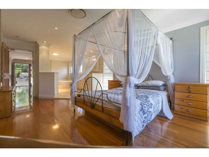 791 Ashmore Rd, Molendinar QLD 4214