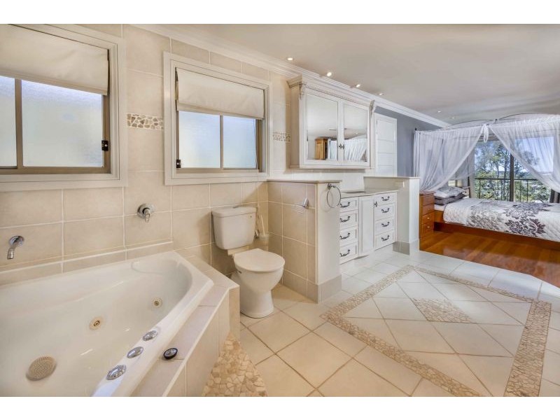 791 Ashmore Rd, Molendinar QLD 4214