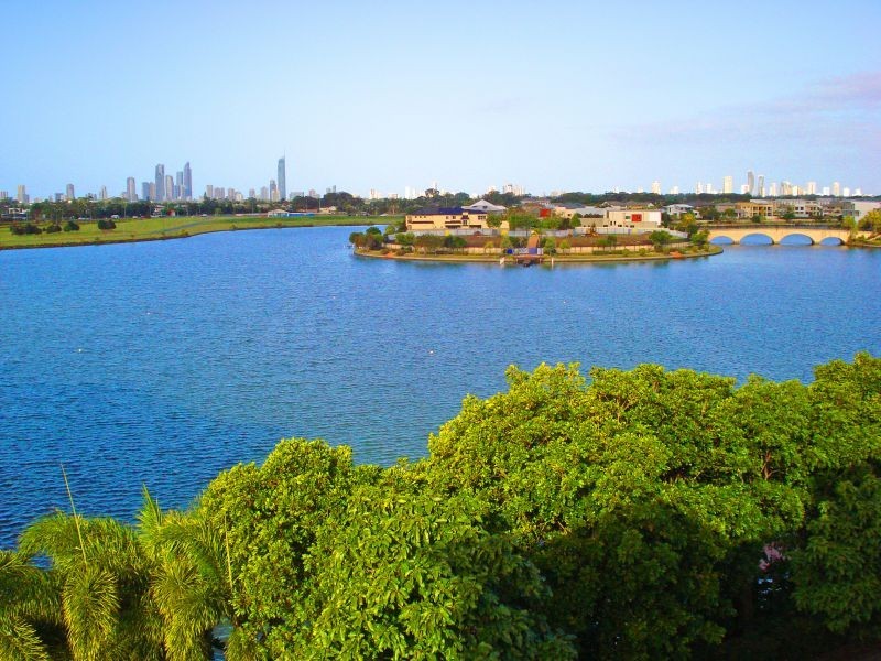 19 3046 Quay South Drive, Carrara QLD 4211