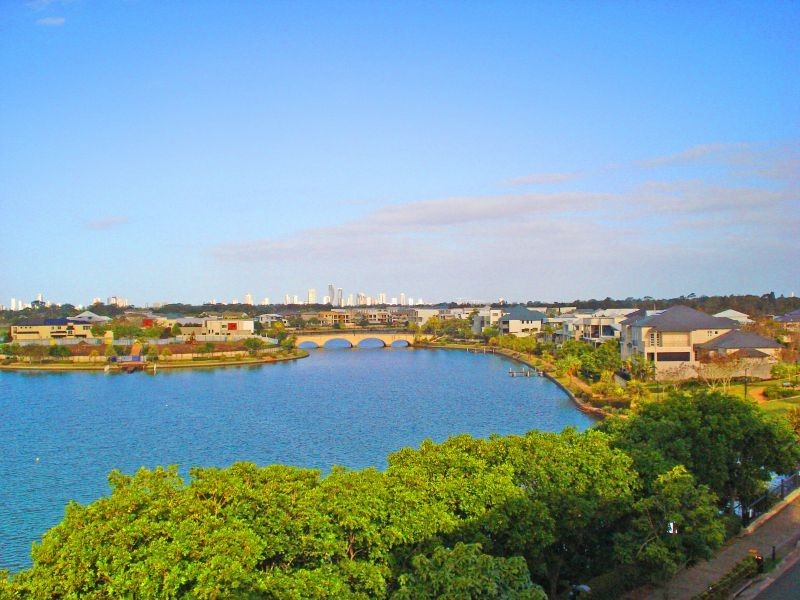 19 3046 Quay South Drive, Carrara QLD 4211