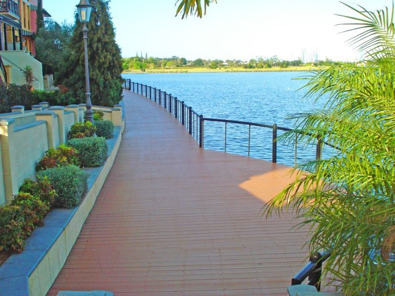 19 3046 Quay South Drive, Carrara QLD 4211