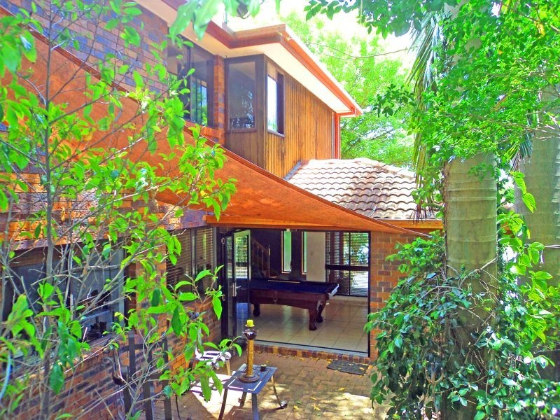 33 Binalong Drive, Ashmore QLD 4214