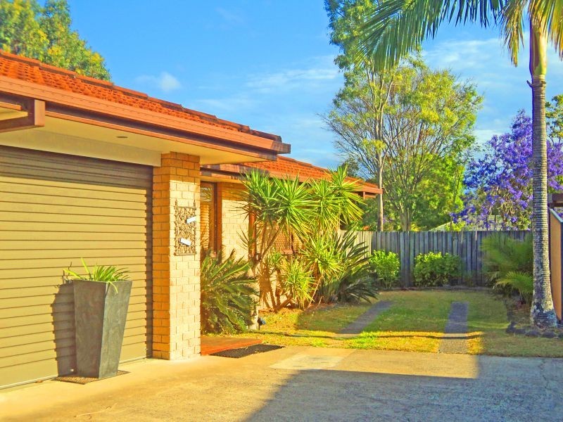 2/18 Galloway Drive, Ashmore QLD 4214