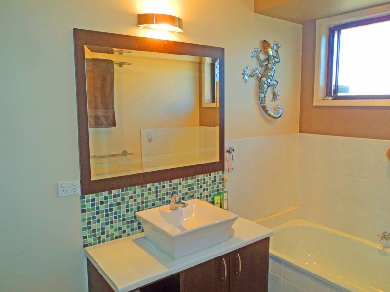 2/18 Galloway Drive, Ashmore QLD 4214