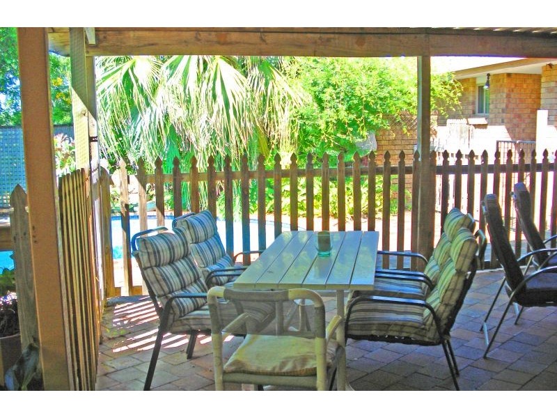 105 MacQuarie Avenue, Molendinar QLD 4214