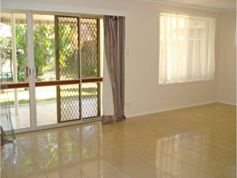 51 Surfers Avenue, Mermaid Waters QLD 4218