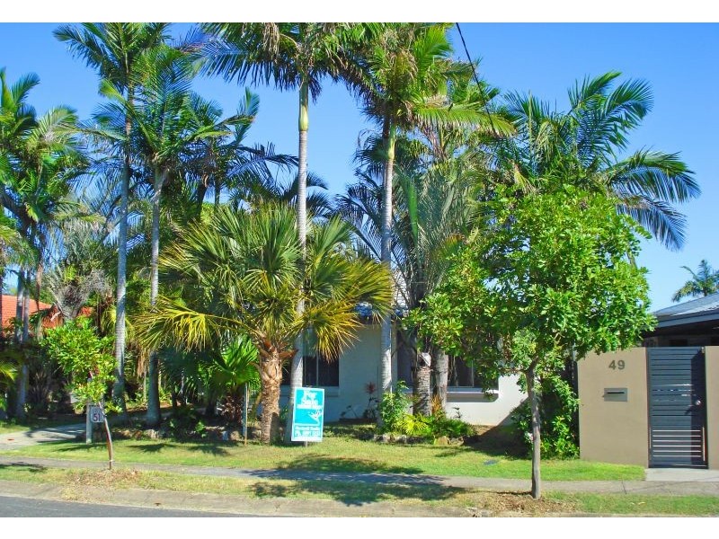 51 Surfers Avenue, Mermaid Waters QLD 4218