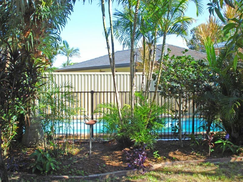 51 Surfers Avenue, Mermaid Waters QLD 4218