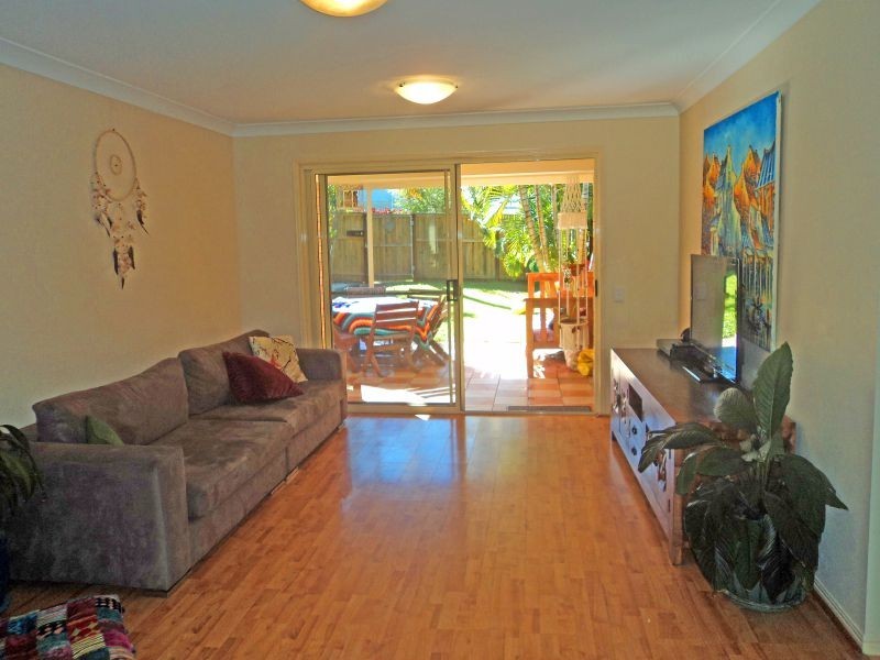 2/14 Louise Street, Southport QLD 4215