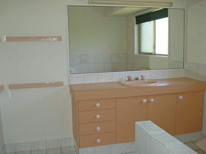 13 Sharne Court, Carrara QLD 4211