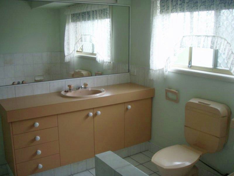 13 Sharne Court, Carrara QLD 4211