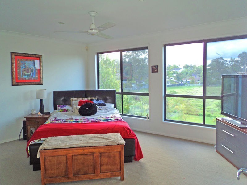 23 Cairngorm Street, Carrara QLD 4211