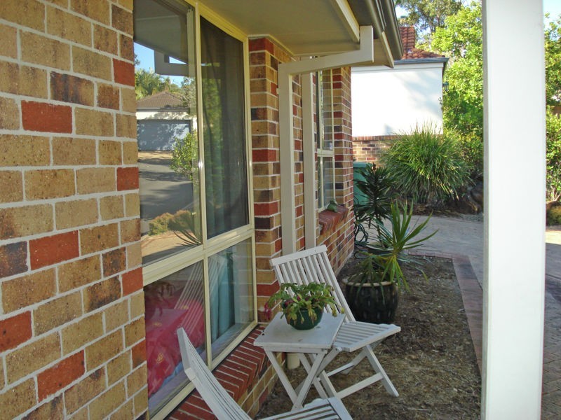 4/1 Freda St, Ashmore QLD 4214