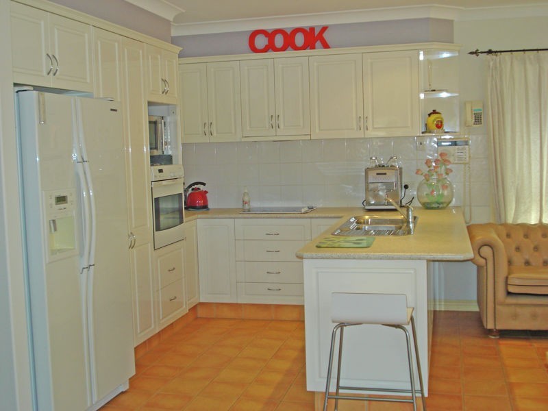 1/291 ASHMORE ROAD, Benowa QLD 4217