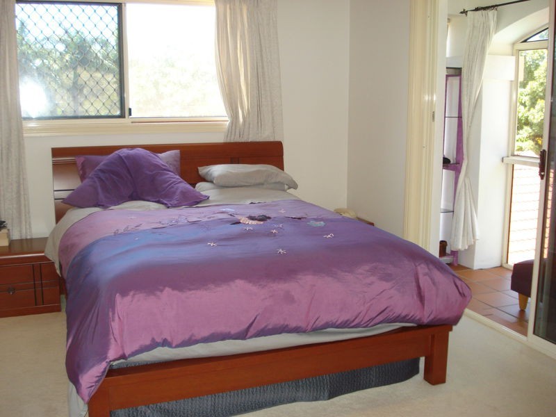 1/291 ASHMORE ROAD, Benowa QLD 4217