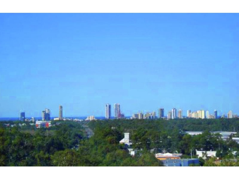 27 Zane St, Molendinar QLD 4214