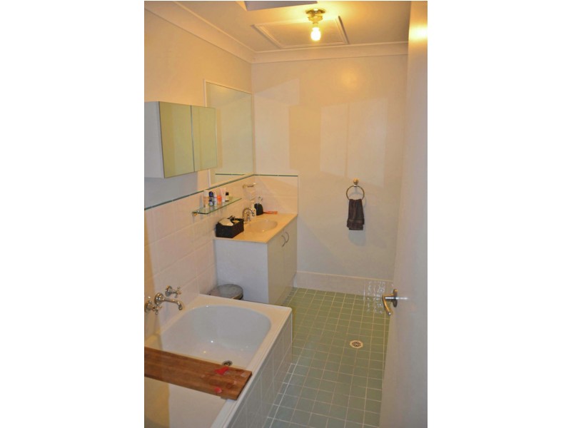 Biggera Waters QLD 4216