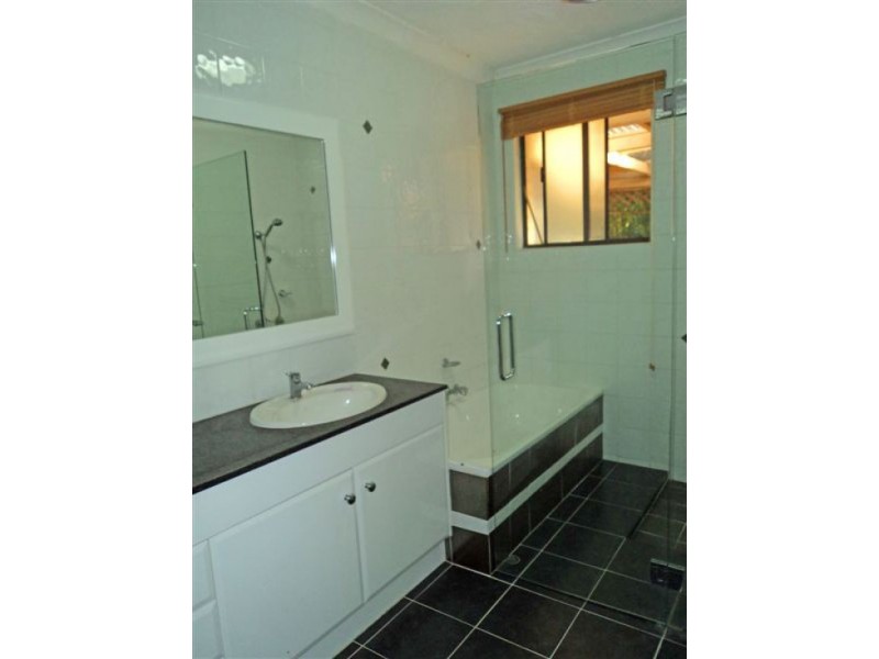 Ashmore QLD 4214